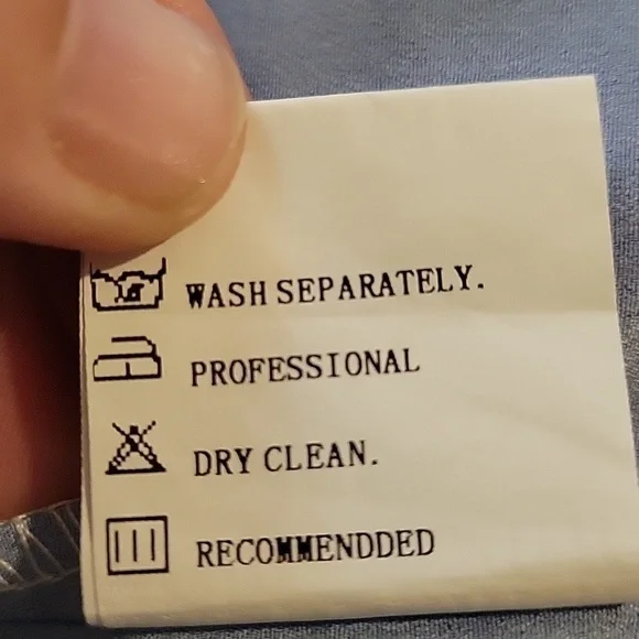 Noracora Large blue with white floral collarless blouse - Picture 4 of 4